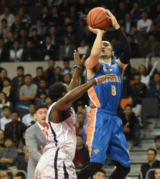 问鼎娱乐-深圳男篮迎全明星赛关键赛，清晨遗憾出局，更衣室稳定，球队文化再被提及的简单介绍