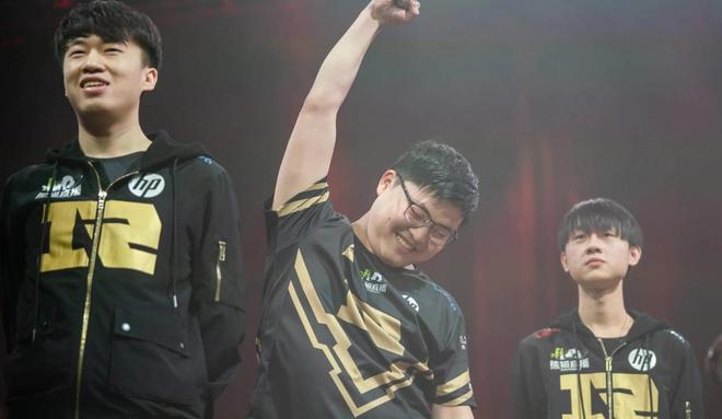 问鼎娱乐-包含Uzi迎来五赛季高光表现，美国队球迷沸腾！的词条